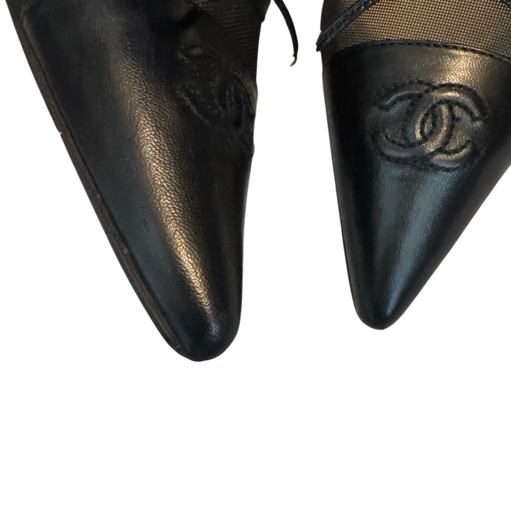 CHANEL “CC” Black MESH MULE HEELS - Picture 6 of 7
